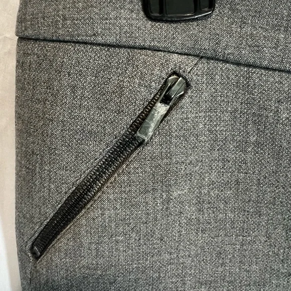 🌫️ EUC CLASSIQUES ENTIER Gray Dress Slacks | Size 8 - Picture 4 of 10